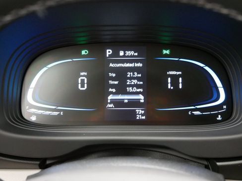 Used 2025 Hyundai Venue SEL image 31
