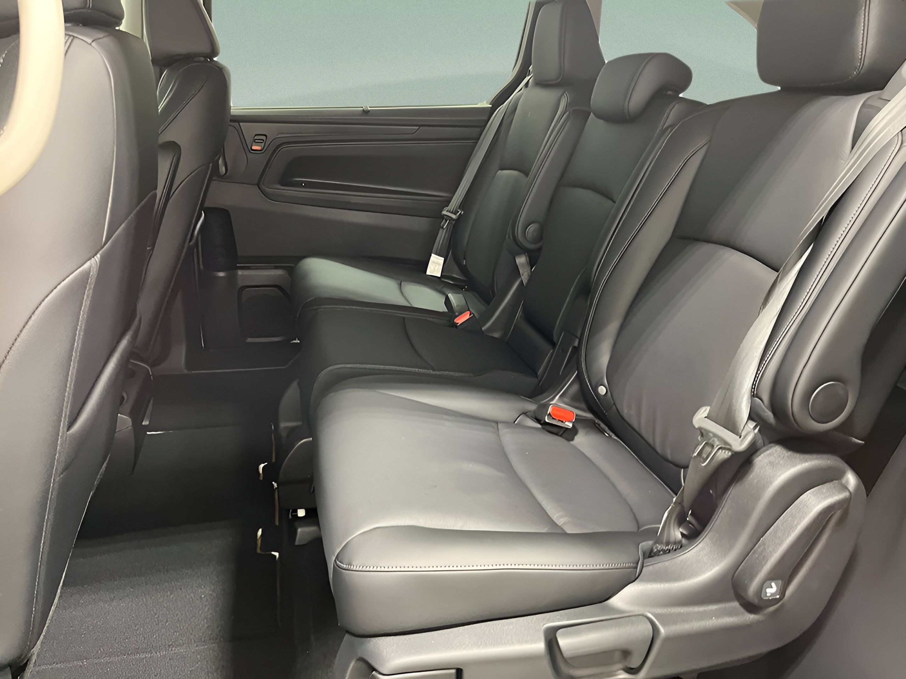 Certified 2026 Honda Odyssey EX-L image 12