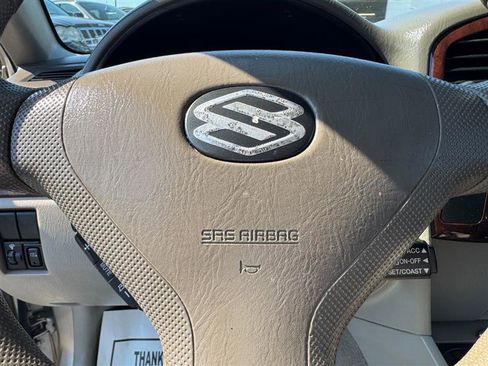 Used 2005 Suzuki XL7 2WD image 28