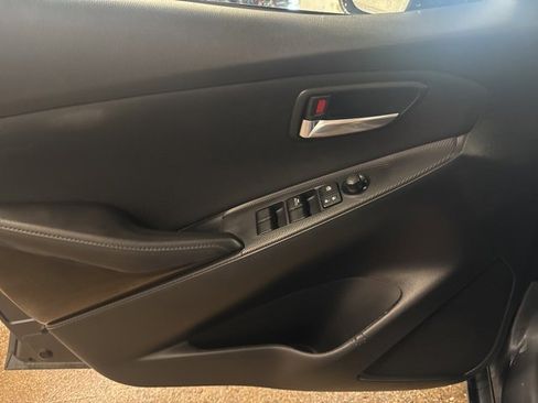 Used 2017 Toyota Yaris iA image 10