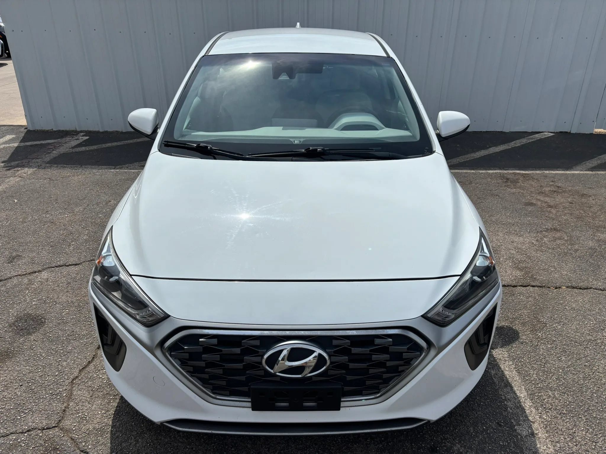 Used 2020 Hyundai Ioniq Blue FWD image 9