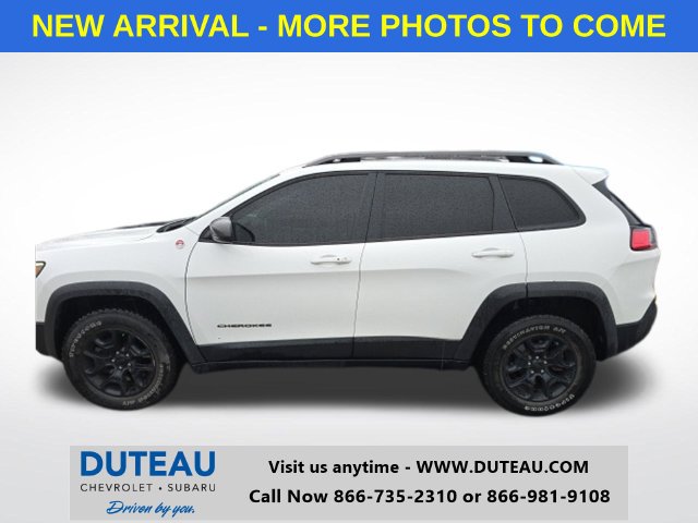 Used 2020 Jeep Cherokee Trailhawk w/ Comfort/Convenience Group AWD/4WD image 1