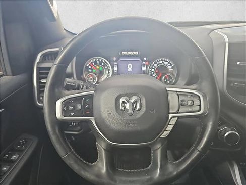 Used 2019 RAM 1500 Big Horn image 13