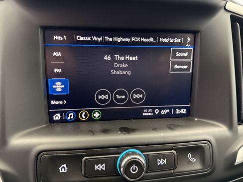 Used 2022 GMC Terrain SLE w/ Driver Convenience Package AWD/4WD image 14