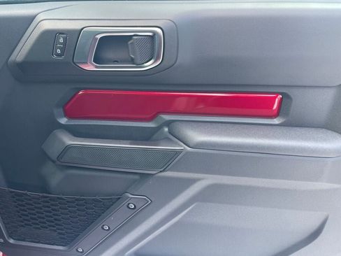 New 2025 Ford Bronco 2-Door image 17