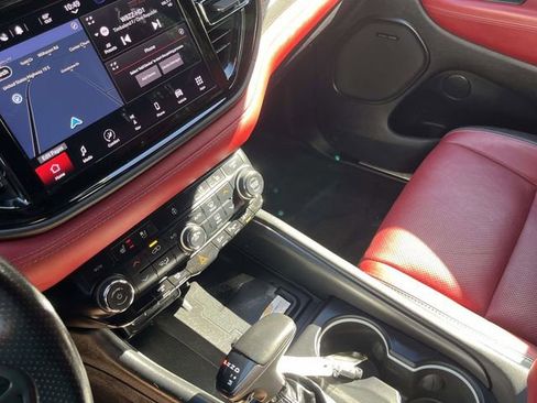 Used 2022 Dodge Durango R/T image 31