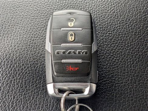 Used 2023 RAM 1500 Big Horn image 33