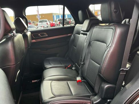 Used 2017 Ford Explorer Sport AWD/4WD image 12