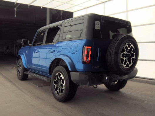 Used 2024 Ford Bronco Outer Banks AWD/4WD image 18
