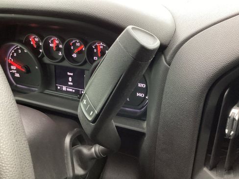 Used 2024 Chevrolet Silverado 1500 Custom Trail Boss AWD/4WD image 22