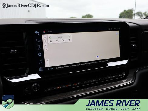 Used 2023 Chevrolet Silverado 1500 ZR2 w/ Technology Package AWD/4WD image 35