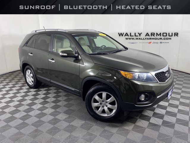 Used 2013 Kia Sorento LX w/ Convenience Pkg FWD image 1