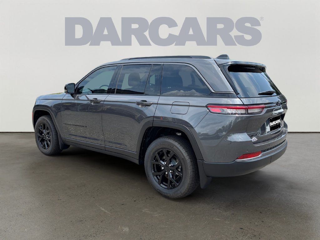 New 2026 Jeep Grand Cherokee Altitude AWD/4WD image 5