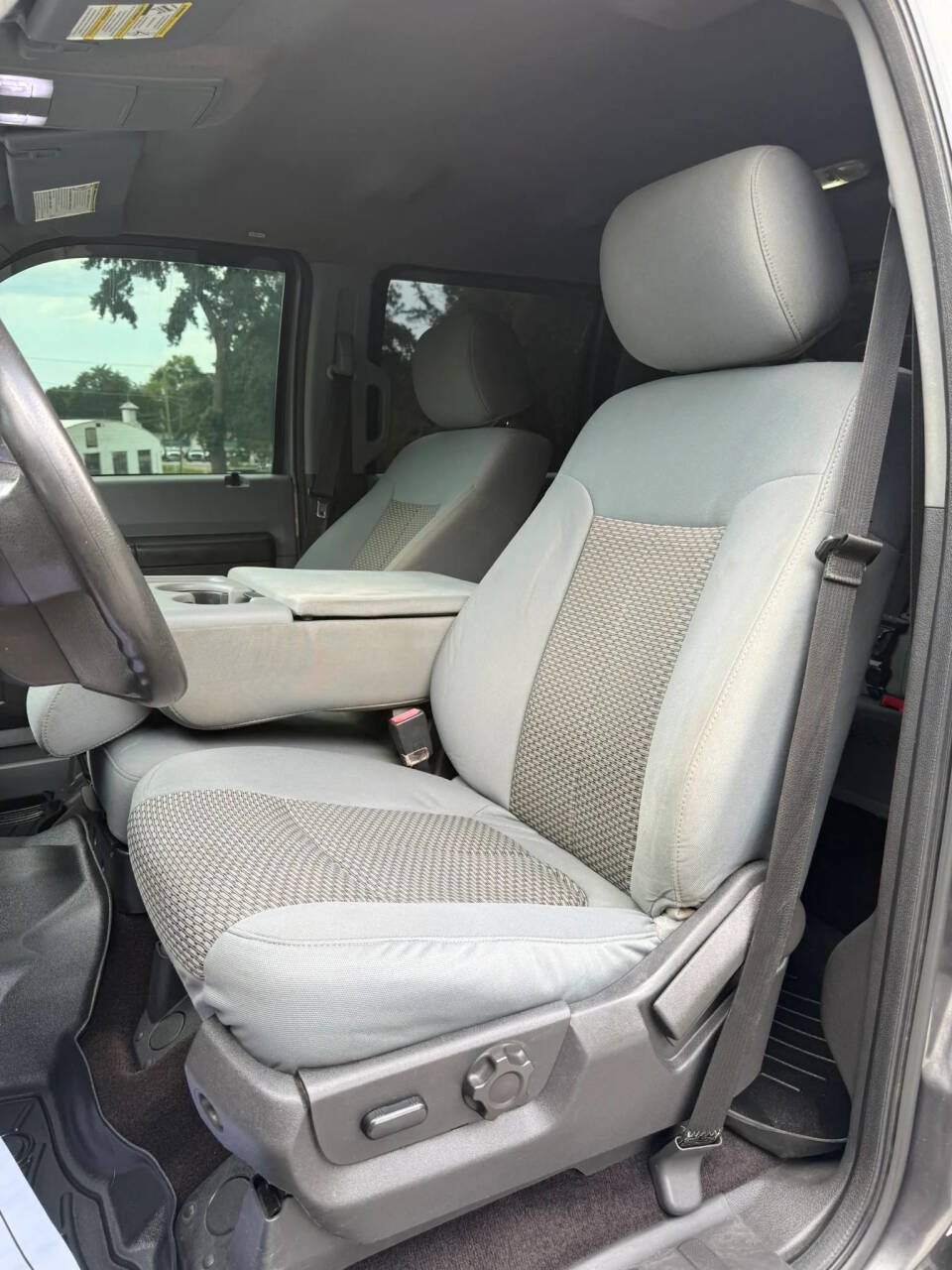 Used 2014 Ford F250 XLT w/ XLT Value Package AWD/4WD image 13