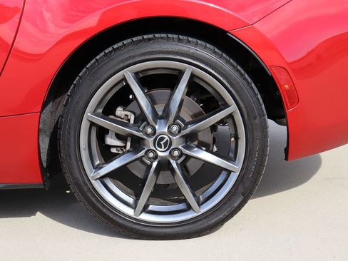 Used 2017 MAZDA MX-5 Miata RF Grand Touring image 46