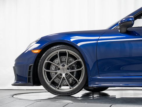 Certified 2021 Porsche 718 Cayman GT4 RWD image 39
