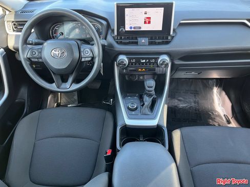 Certified 2025 Toyota RAV4 LE AWD/4WD image 16