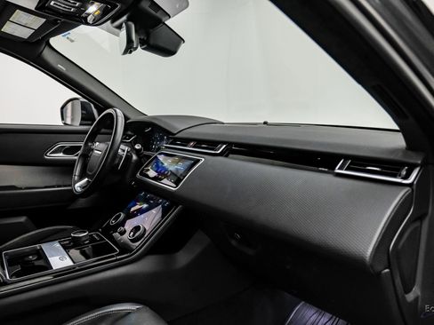 Used 2018 Land Rover Range Rover Velar R-Dynamic SE image 47