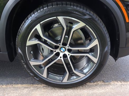 New 2026 BMW X5 xDrive40i w/ Climate Comfort Package AWD/4WD image 46