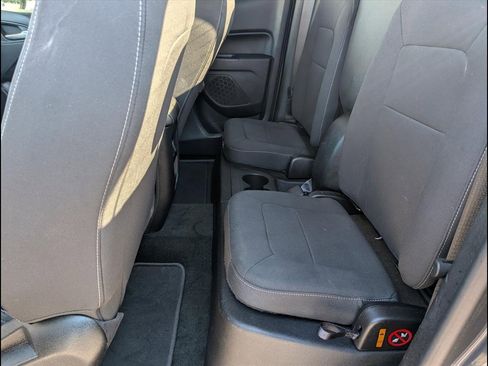 Used 2017 GMC Canyon SLE w/ SLE Convenience Package image 13