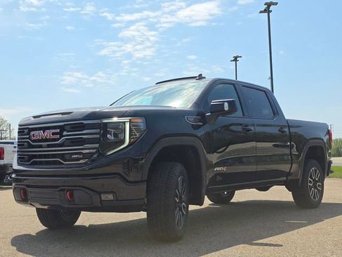 New 2026 GMC Sierra 1500 AT4 AWD/4WD image 13
