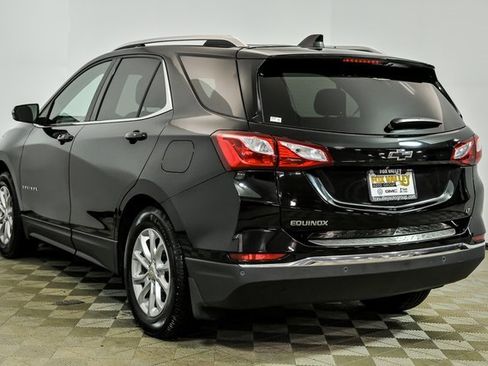 Used 2019 Chevrolet Equinox LT w/ Sun & Navigation Package image 5