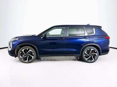 Used 2024 Mitsubishi Outlander SE AWD/4WD image 4