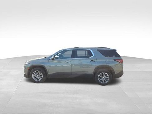 Used 2023 Chevrolet Traverse LT AWD/4WD image 5