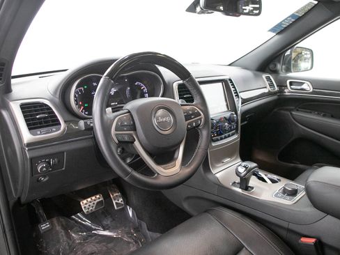 Used 2015 Jeep Grand Cherokee Overland w/ Advanced Technology Group AWD/4WD image 25