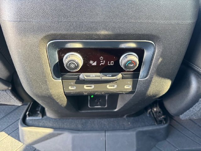 Used 2021 Chevrolet Tahoe Z71 w/ Rear Media and Nav Package AWD/4WD image 16