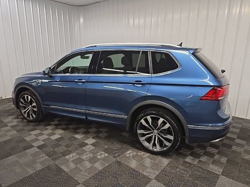 Used 2020 Volkswagen Tiguan SEL Premium R-Line w/ 3rd Row Seat Package AWD/4WD image 4