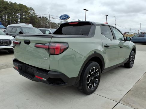 Used 2023 Hyundai Santa Cruz SEL image 5