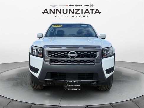 Certified 2025 Nissan Frontier SV image 8