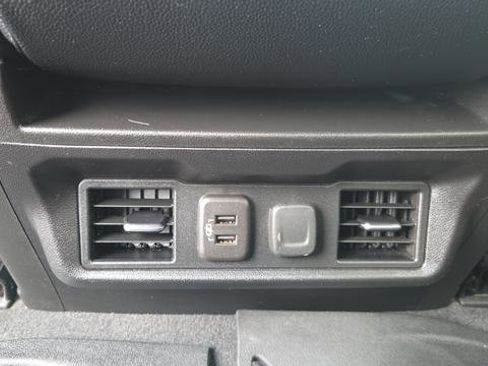 Used 2021 Chevrolet Silverado 1500 LT w/ Texas Edition Plus image 28