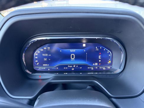 Used 2022 Chevrolet Tahoe LT w/ Luxury Package image 22