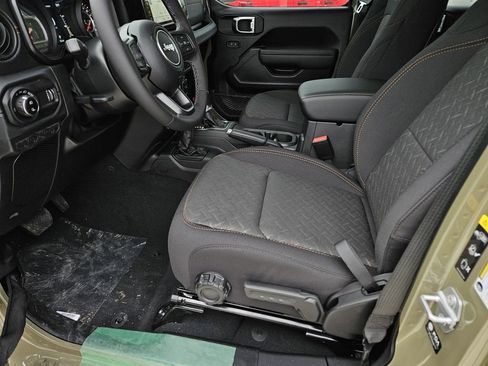 New 2026 Jeep Gladiator Mojave image 15