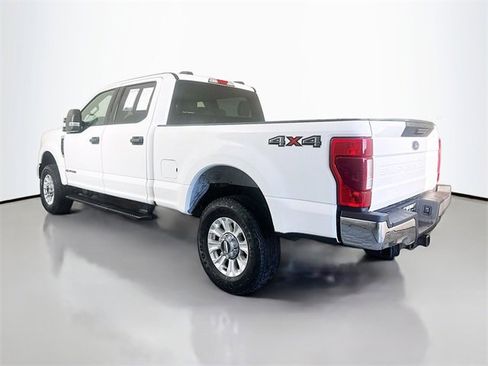 Used 2022 Ford F250 XLT image 5