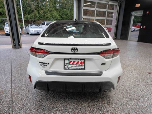 New 2026 Toyota Corolla SE w/ SE Package image 3