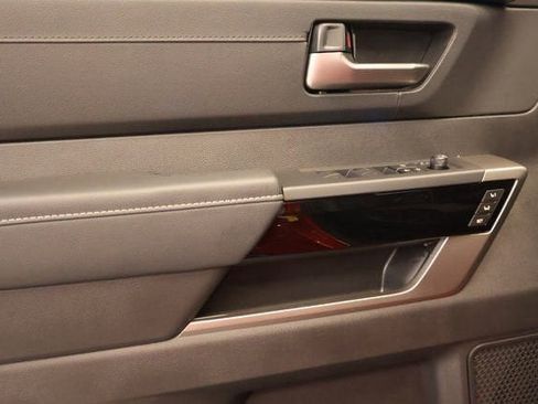 New 2026 Toyota Tundra Limited AWD/4WD image 10