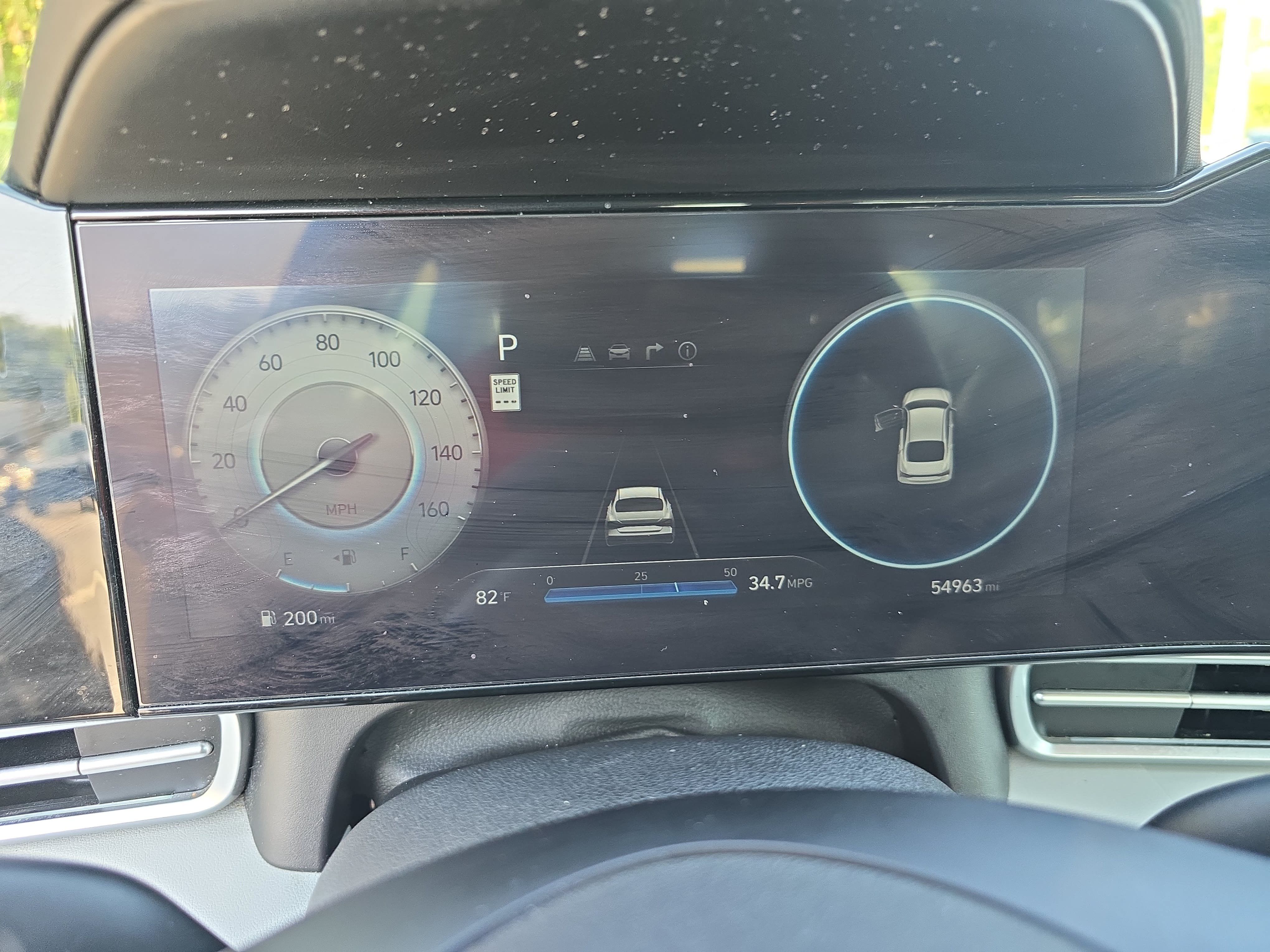 Used 2025 Hyundai Elantra Limited FWD image 18