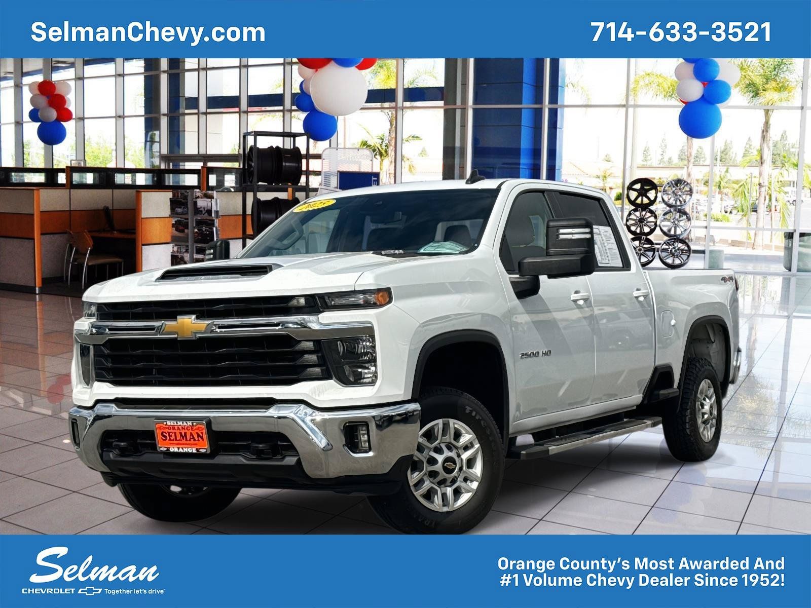 Used 2025 Chevrolet Silverado 2500 LT w/ Convenience Package AWD/4WD image 1