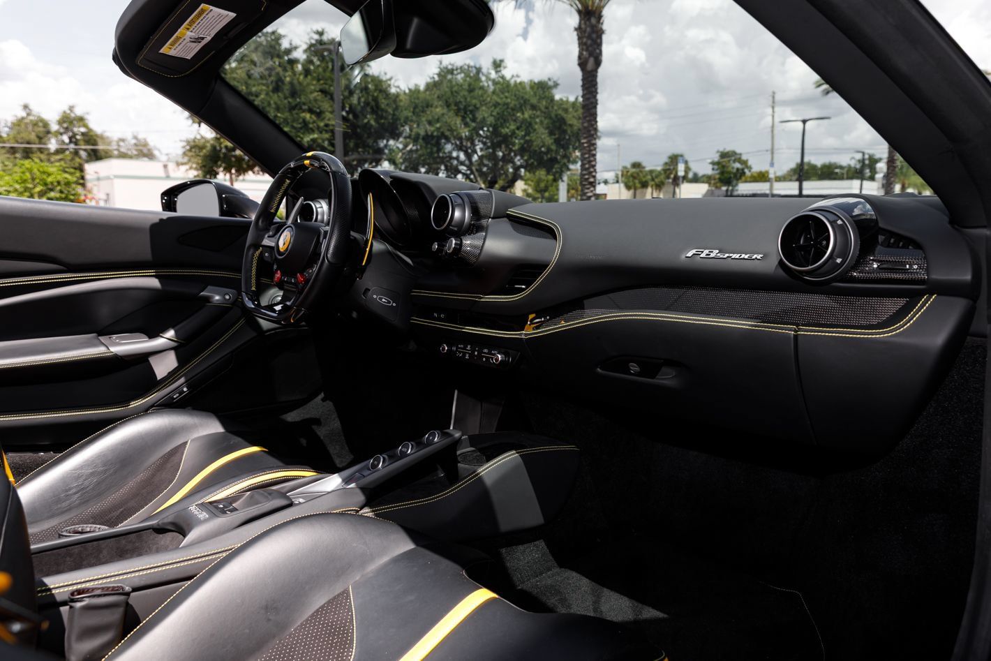 Used 2022 Ferrari F8 Tributo RWD image 61