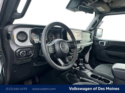 Used 2024 Jeep Wrangler Sport S image 2