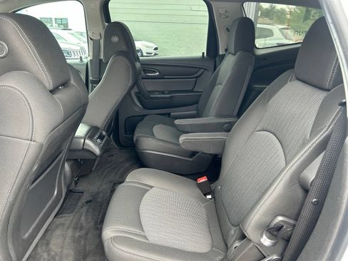 Used 2016 Chevrolet Traverse LT FWD image 14