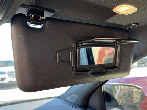 Used 2025 Mercedes-Benz GLA 250 4MATIC image 27