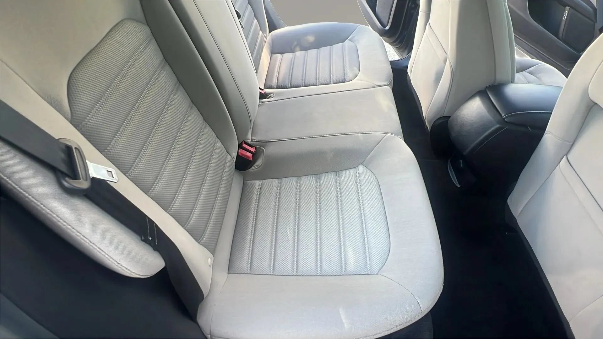 Used 2018 Ford Fusion S FWD image 20