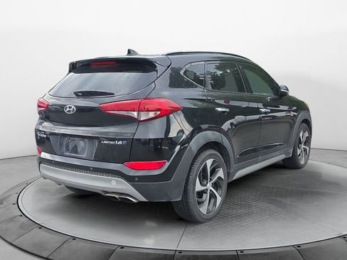 Used 2017 Hyundai Tucson Limited w/ Limited Ultimate Package 03 FWD image 5