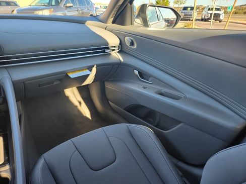 New 2026 Hyundai Elantra Sport image 22