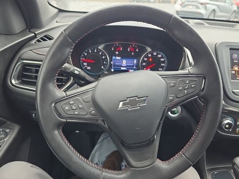 Used 2022 Chevrolet Equinox RS w/ LPO, Floor Liner Package image 19