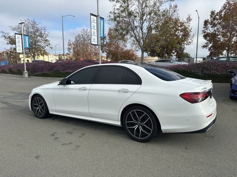Used 2022 Mercedes-Benz E 350 Sedan image 4